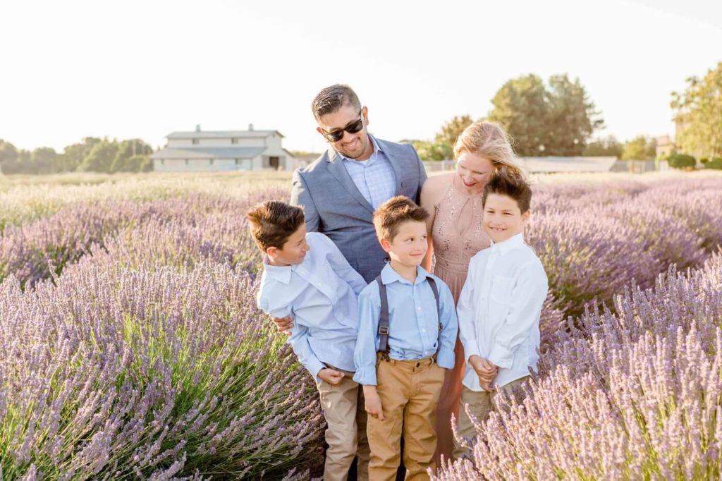 Bay Area Maternity Photographer & family of 3 boys